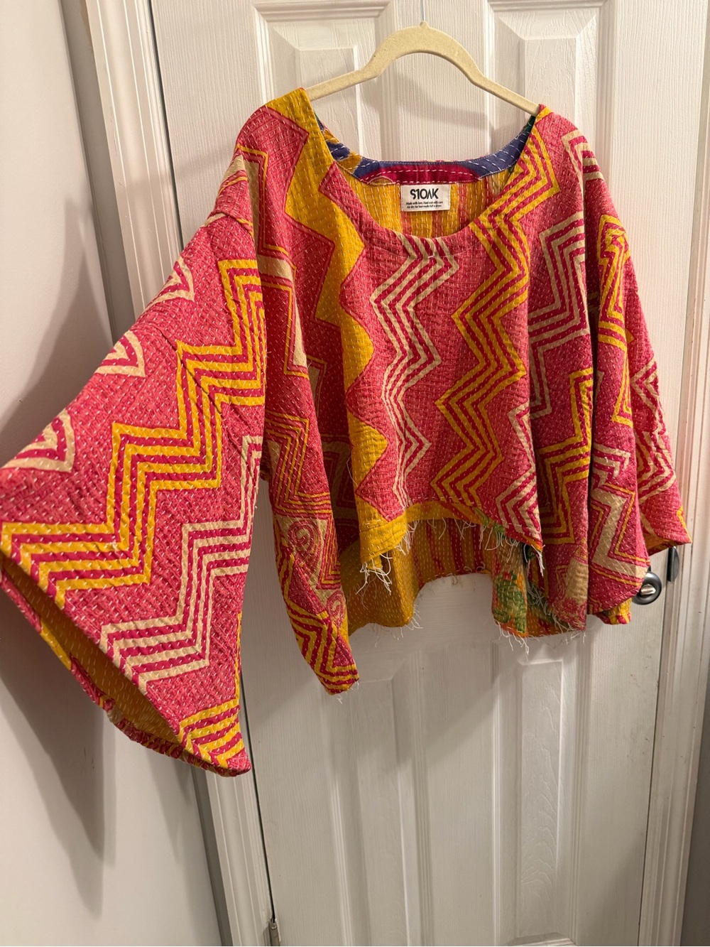 Reversible Kantha Top - Picture 2 of 12